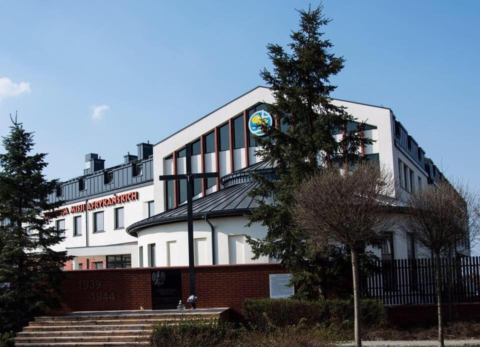 Centrum Misji Afrykanskich - Centrum Hotelowo-Konferencyjne Borzecin Duzy Zewnętrze zdjęcie
