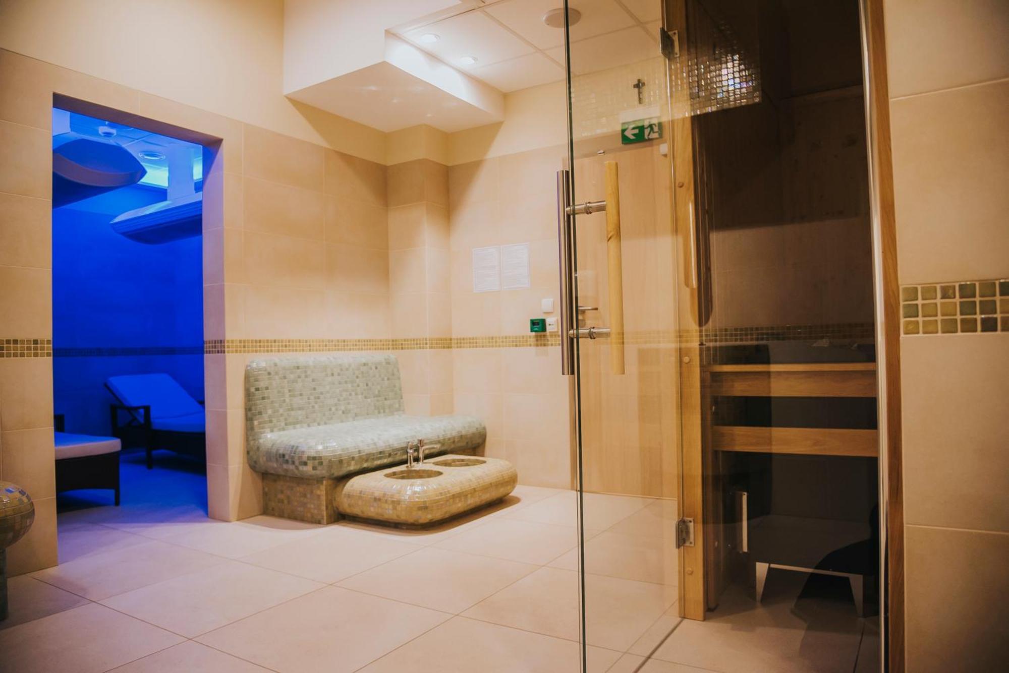 Centrum Misji Afrykanskich - Centrum Hotelowo-Konferencyjne Borzecin Duzy Zewnętrze zdjęcie